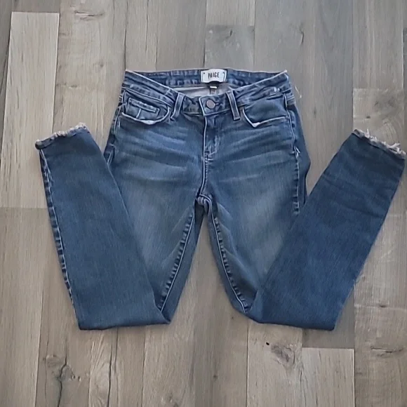 PAIGE Denim Jeans Size 26 Verdugo Ankle Distressed Hem - Picture 3 of 6